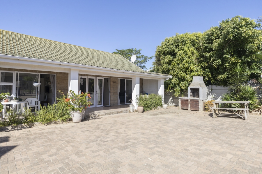 4 Bedroom Property for Sale in Forest Downs Eastern Cape